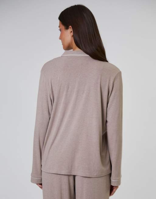 Loungeable - Pyjama côtelé classique avec chemise manches longues et pantalon - Grège , 4 de 5