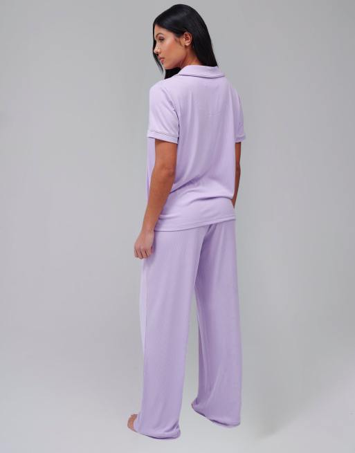 Loungeable - Pyjama en jersey côtelé ultra-doux avec haut à manches courtes et pantalon - Lilas, 3 de 4