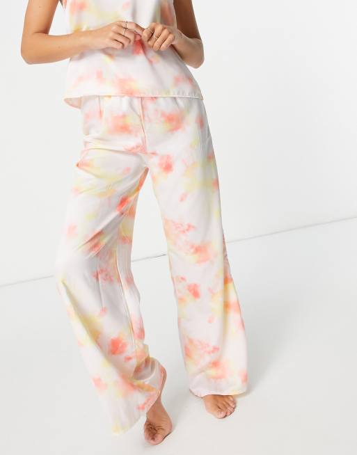 Loungeable - Pyjama large en satin effet tie-dye