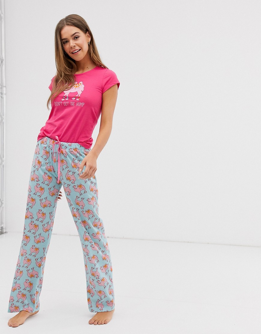 Loungeable - Pyjama met don't get the hump-print in lichtbruin-Multi