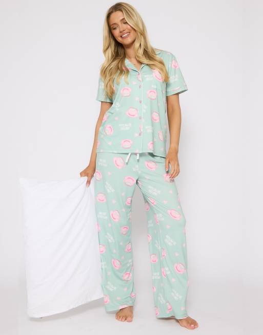 Loungeable - Pyjama met korte mouwen en 'I love you so matcha' print in groen , 2 van 4