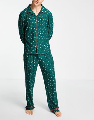 Loungeable pyjama set in green ski print