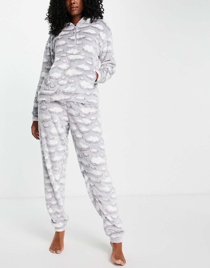 Loungeable - Pyjama van fleece met korte rits in grijs met wolkenprint