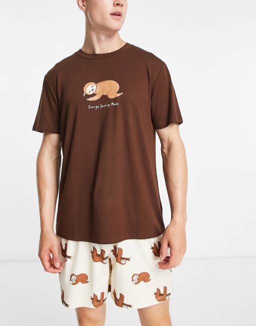 Loungeable - Pyjamaset met short en luiaardprint in bruin en crème