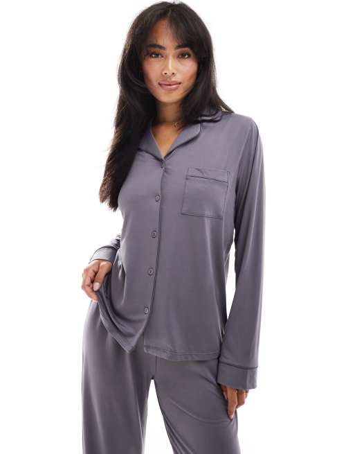 Loungeable - Pyjamaset van superzachte jersey met top met reverskraag en broek met wijde pijpen en biezen in antraciet