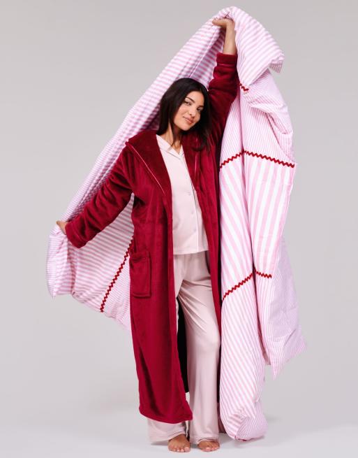 Loungeable Ribbon trim luxury fleece maxi hooded dressing gown in burgundy, 3 of 6