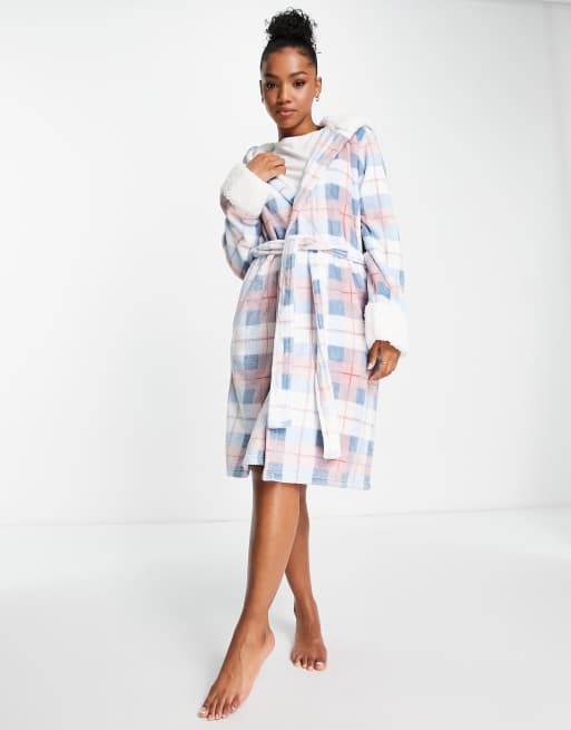 Sherpa Plaid Robe - Cozy grey plaid