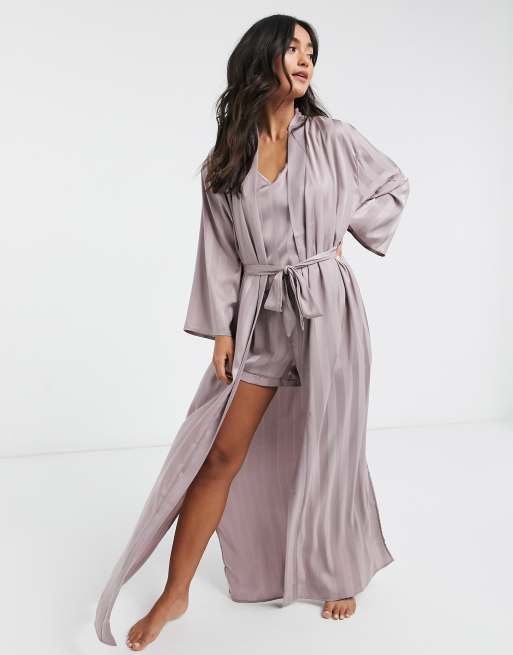 Loungeable – Rosarandig maxilång kimono i jacquard