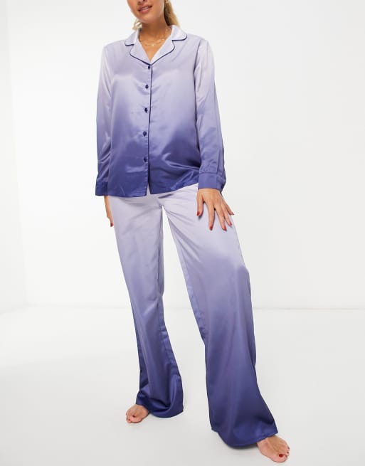 Loungeable - Satijnen pyjamaset met reverskraag en kleurverloop in marineblauw