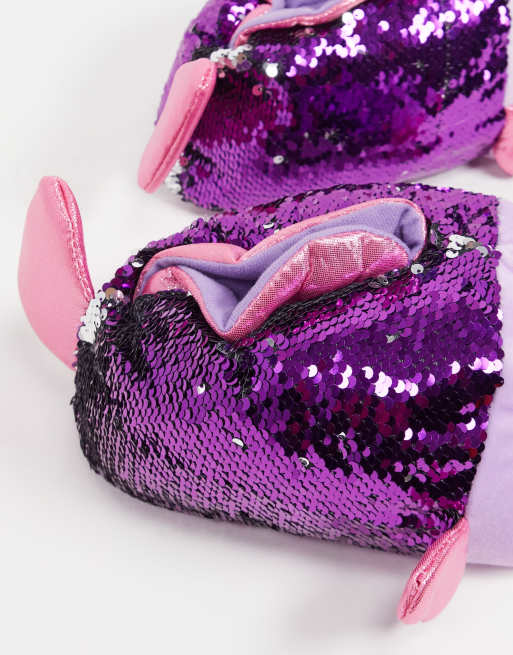 Pink fish online slippers