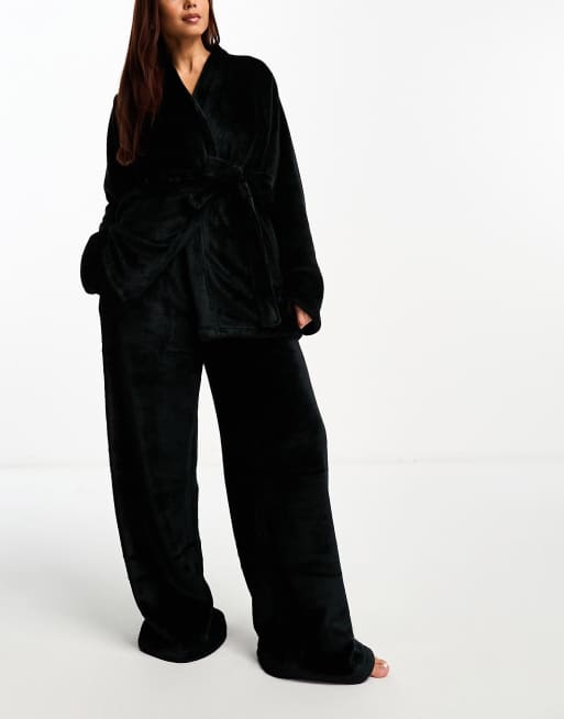 Fur robe and online pants set