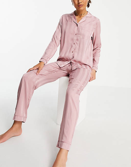 Loungeable stripe jacquard satin revere top in pink