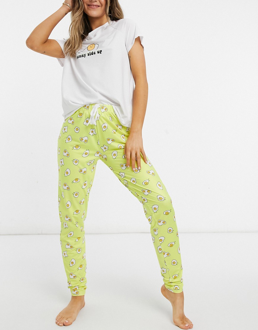 Loungeable 'Sunny Side Up' t-shirt with legging-Yellow