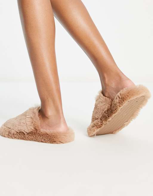 Fluffy mule slippers outlet heel