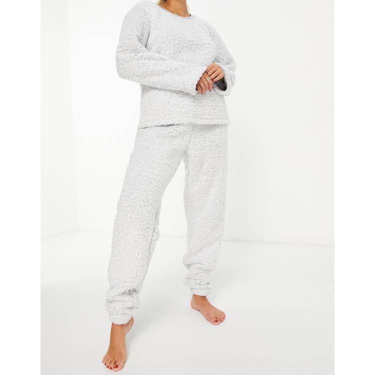 Loungewear sets online soft