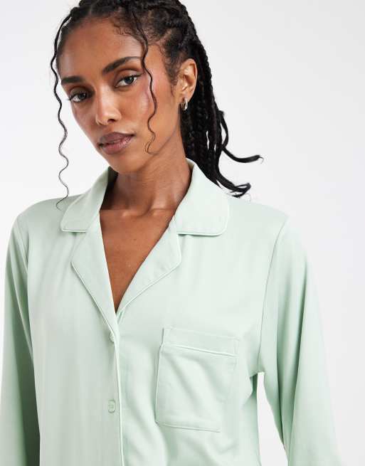 Loungeable super soft jersey revere top and wide leg pyjama set in green, 3 of 4