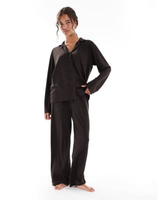 Loungeable super soft jersey revere top and wide leg pyjama set with piping detail in chocolate brown