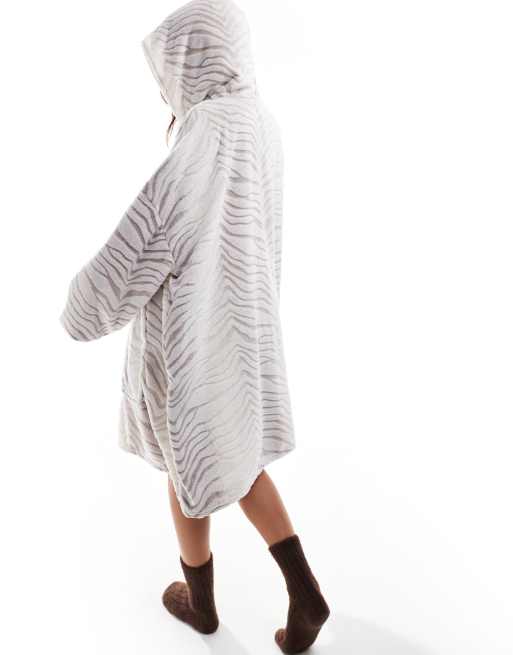 Loungeable - Sweat à capuche confort en polaire luxueuse effet tigré dégradé - Taupe, 2 de 4