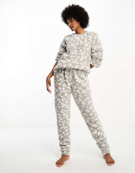 Loungeable Tall Pigiama grigio in due pezzi animalier in morbido