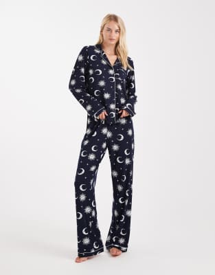 Loungeable Loungeable Tall super soft jersey revere pyjama set with piping detail in navy celestial print