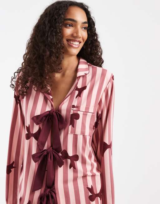Loungeable Tall supersoft jersey tie front shirt and trouser pyjama set in bow print pink stripe, 2 of 4