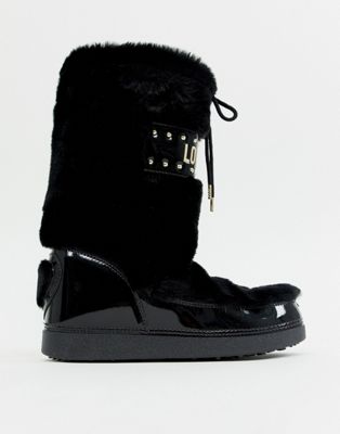 love moschino fur boots