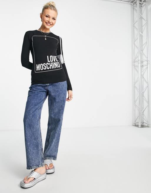 Love moschino discount box logo shirt