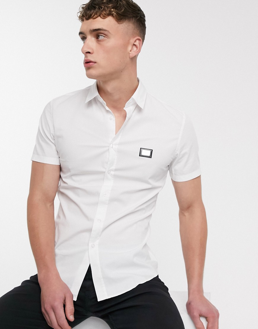 Love Moschino - Camicia a maniche corte con placchetta con logo-Bianco