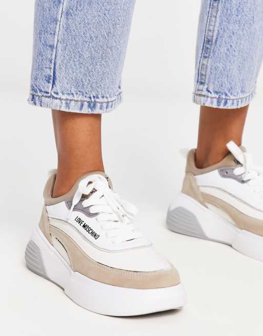 Love Moschino chunky sneakers in beige and white, 3 of 4