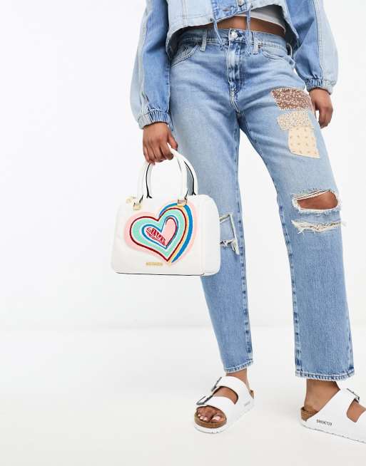Love Moschino - Crossbody tas met graffiti-hart en handvat in wit, 3 van 4