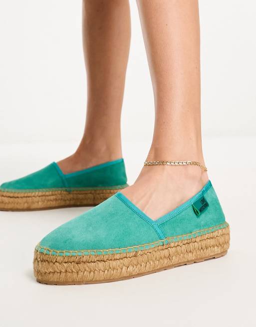 Turquoise espadrilles 2025