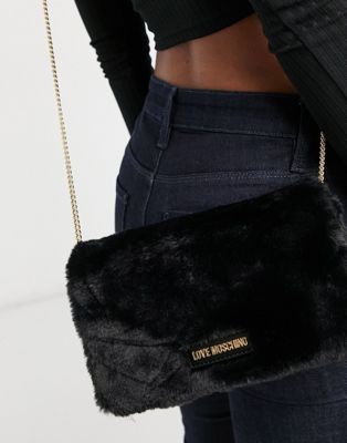 Love Moschino fluffy shoulder bag in 