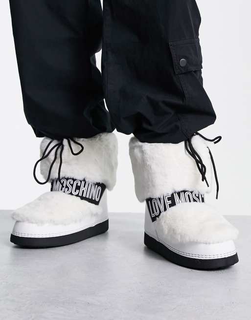 Love Moschino fluffy snow boots in white