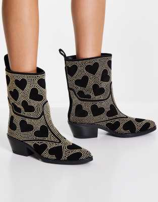 love moschino heart boots