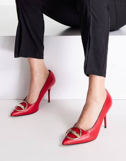 Moschino best sale red heels