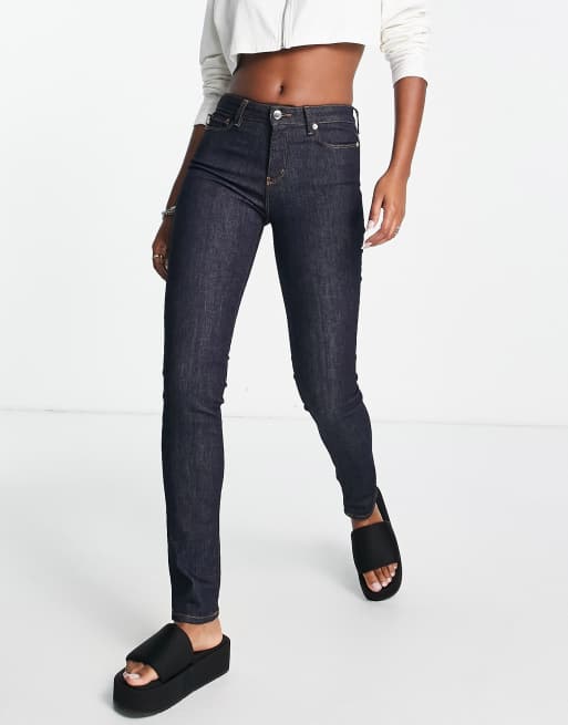 Love Moschino – Indigoblå skinny jeans med hjärtlogga på fickan