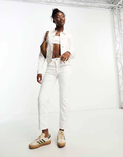 Love Moschino - Jeans met rechte pijpen en hartdetail op de zak in wit, deel van co-ord set 