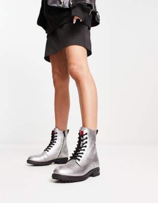  lace up boots in silver 