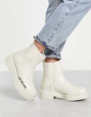 Love Moschino logo chelsea boots in off white