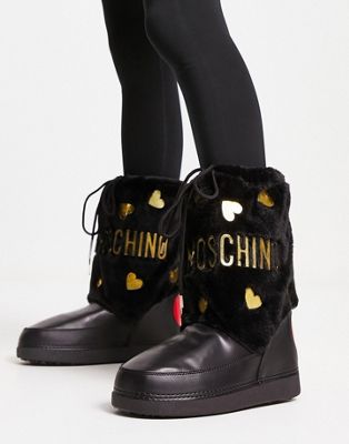 Love Moschino logo detail faux fur snowboots with gold hearts in black