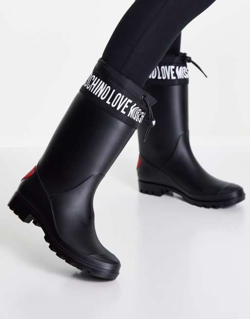 Love moschino discount rain boots price