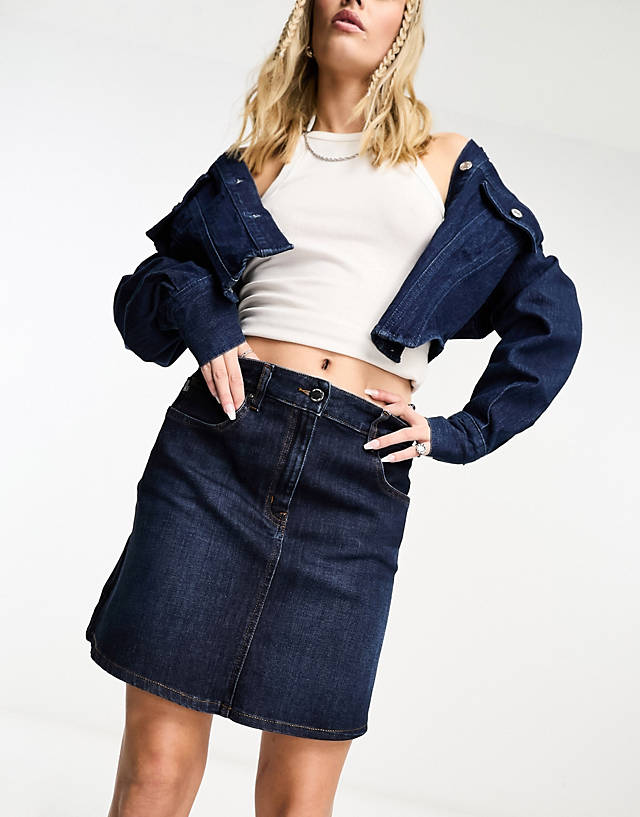 Love Moschino - mini denim skirt with heart pocket detail in dark blue
