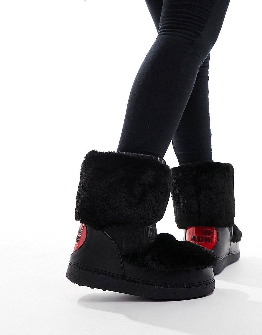 Love Moschino padded boots in black