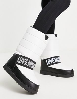 Love Moschino padded Snow boots in white - ASOS Price Checker