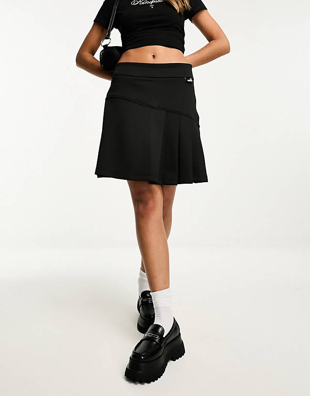 Love Moschino - pleated mini skirt in black
