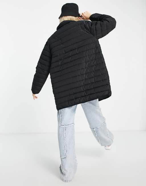 Love Moschino pocket heart logo padded jacket in black, 2 of 4