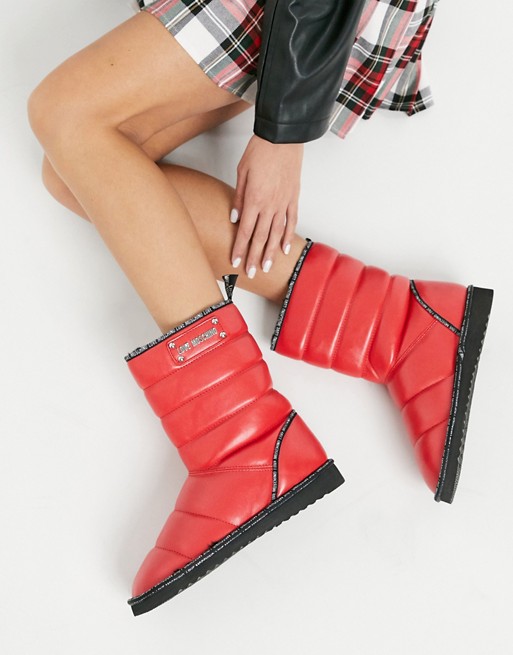 Love Moschino puffer boots in red
