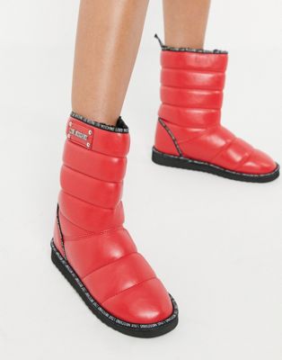 Love Moschino puffer boots in red | ASOS