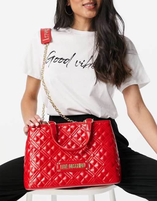 Love moschino red store quilted bag