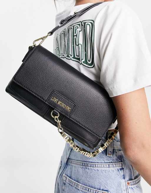 Love Moschino – Schultertasche in Schwarz mit Umschlagklappe